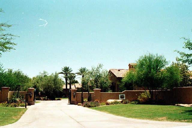 8301 N 58th Pl., Paradise Valley, AZ 85253