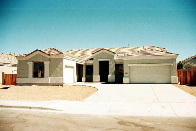 8732 E Hillview St., Mesa, AZ 85207