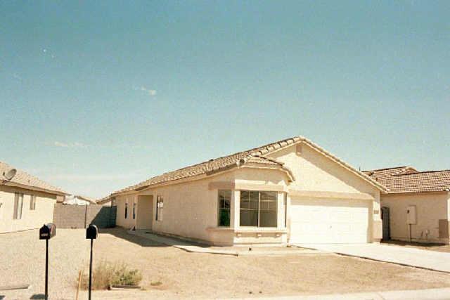 1050 E Nardini St., Queen Creek, AZ 85242