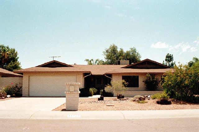 11227 N 42nd St., Phoenix, AZ 85028