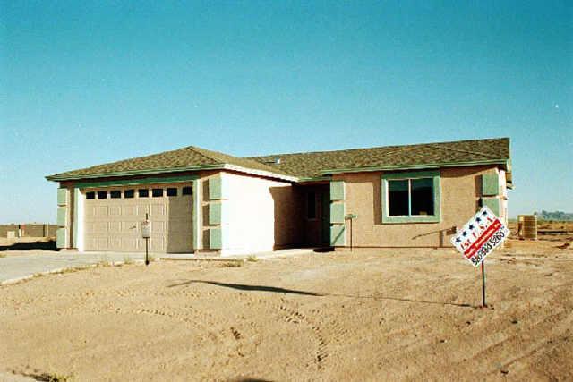 11779 W Obregon Dr., Arizona City, AZ 85223