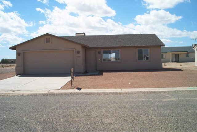 10305 W Arvada Dr. #4, Arizona City, AZ 85223