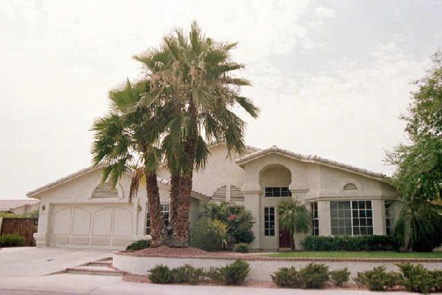 2646 E Southfork Dr., Phoenix, AZ 85048