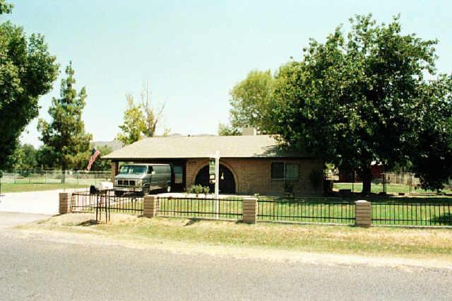 2819 W Desert Dr., Laveen, AZ 85339