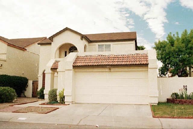 445 Kristal Way, Phoenix, AZ 85024