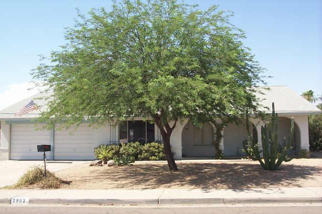 2902 Campo Bello Dr., Phoenix, AZ 85053