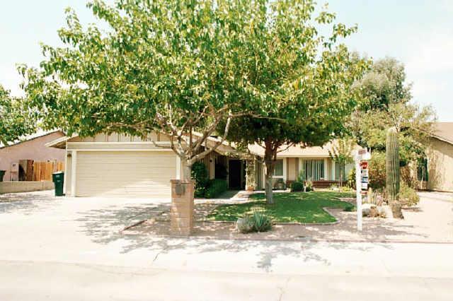 1742 E Alta Vista Rd., Phoenix, AZ 85042