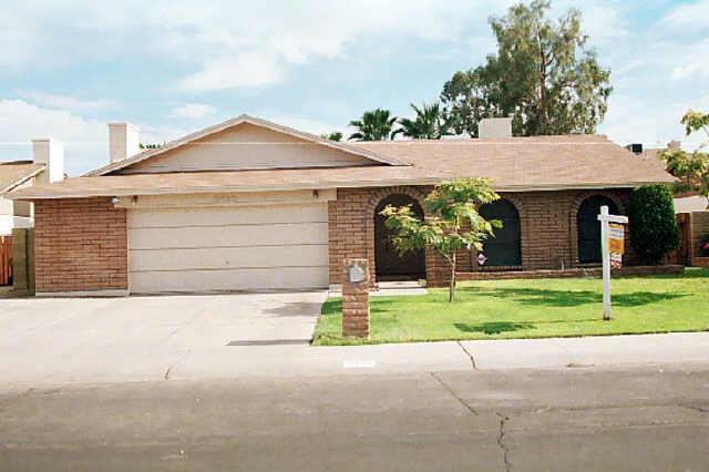 5422 W Poinsettia Dr., Glendale, AZ 85304