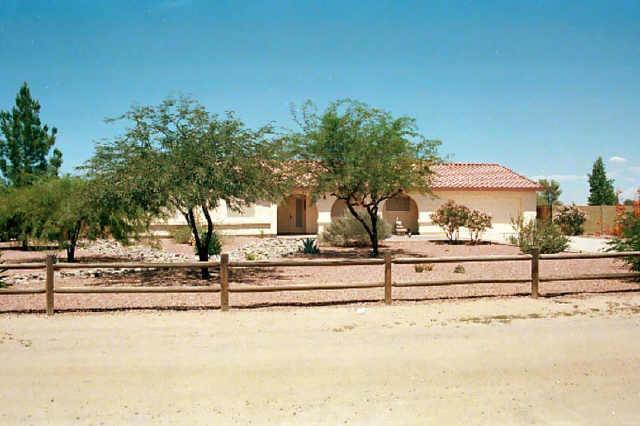 8434 W Daley Ln., Peoria, AZ 85383