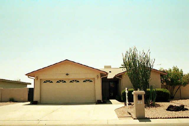 9813 E Navajo Pl. #14, Sun Lakes, AZ 85248