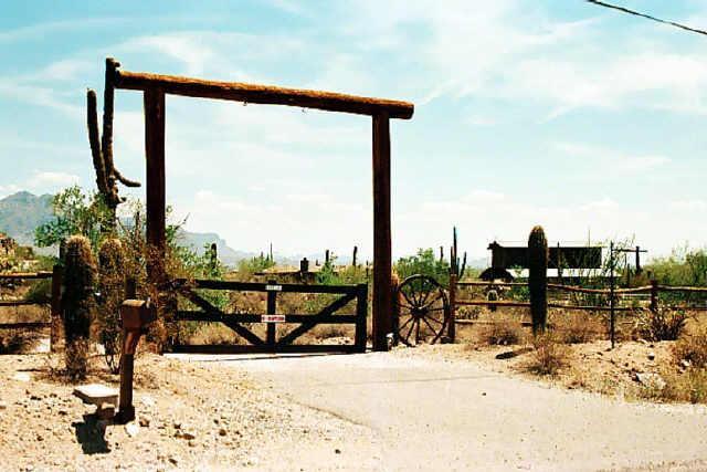 5409 N Meridian Rd., Apache Junction, AZ 85220