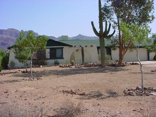 5990 E 20th Ave., Apache Junction, AZ 85219