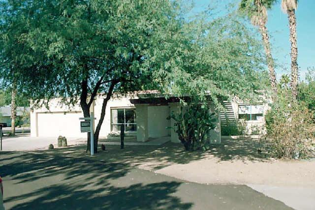 1122 E Village Circle Dr., Phoenix, AZ 85022