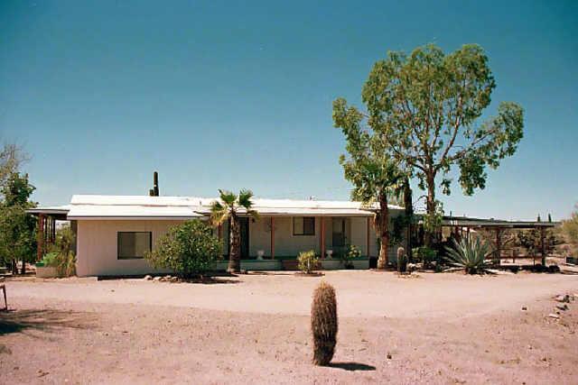 3032 E 15th Ave., Apache Junction, AZ 85119