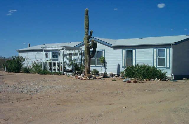 41317 Castle Hot Springs Rd., Morristown, AZ 85342