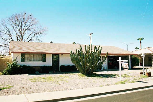 2017 E Alder Cir., Mesa, AZ 85204