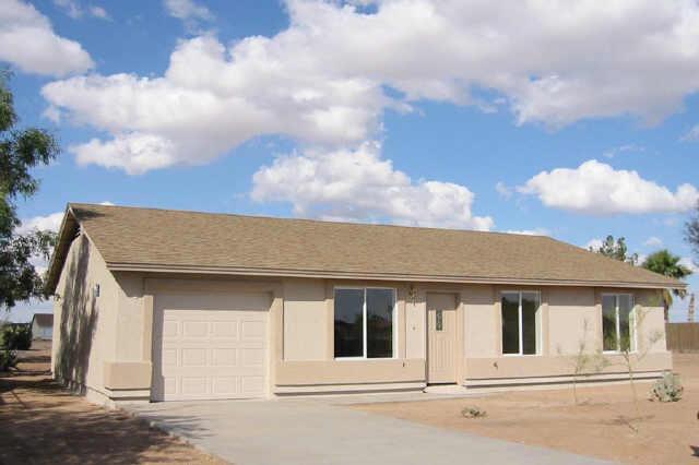 10464 W Buena Vista Dr., Arizona City, AZ 85223