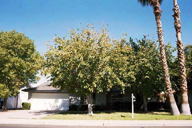 2522 E Riviera Dr., Tempe, AZ 85282
