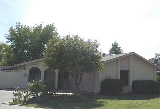2209 W Emerald Cir., Mesa, AZ 85202