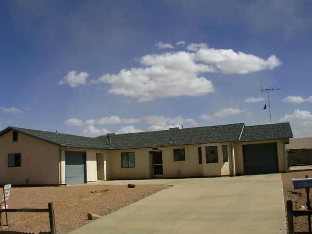 15643 S Moon Valley Rd., Arizona City, AZ 85223