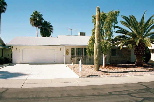 19622 N Lakeforest Dr., Sun City, AZ 85373