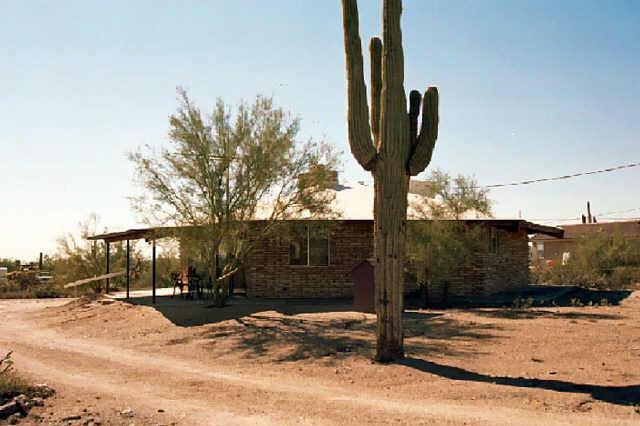 2757 W Canyon St., Apache Junction, AZ 85220