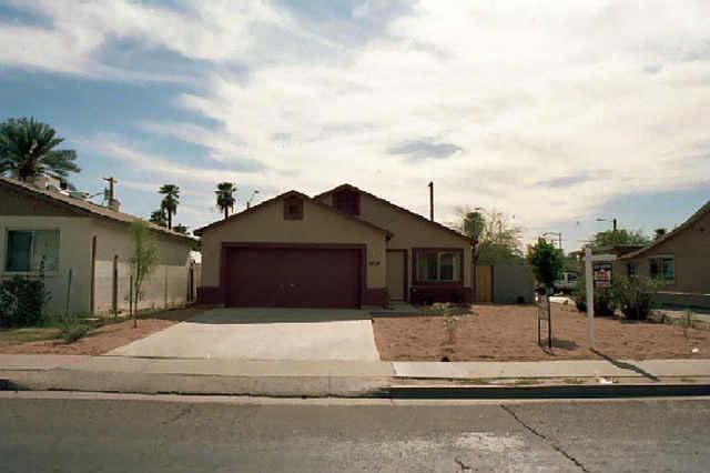 1013 Roosevelt St., Phoenix, AZ 85006