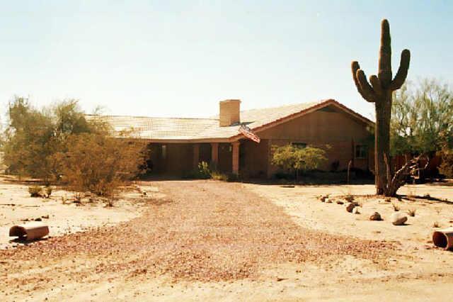 8701 W Daley Ln., Peoria, AZ 85383