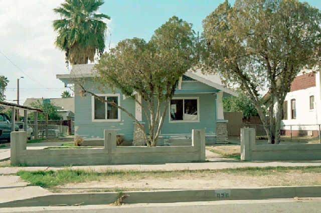 826 N 9th Ave., Phoenix, AZ 85007