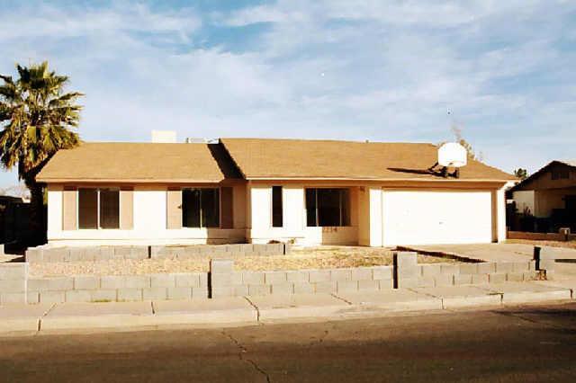 2214 Javelina Ave., Mesa, AZ 85204