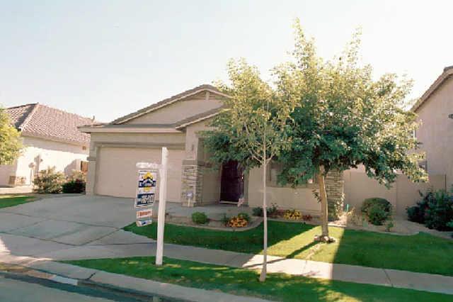 2435 E Glass Ln., Phoenix, AZ 85042