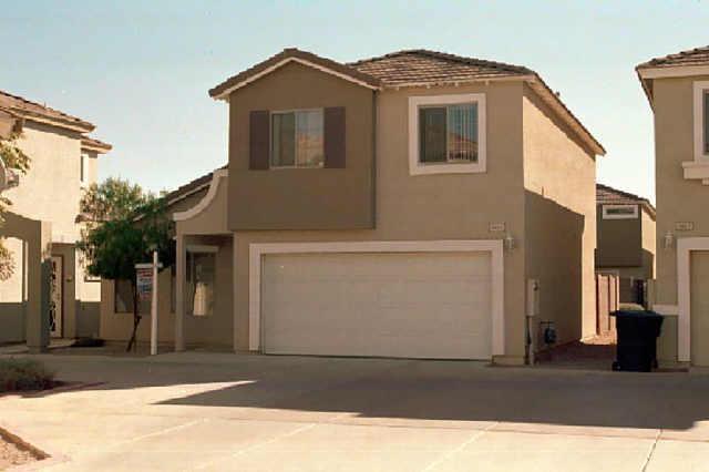 1190 S Red Rock Ct. #D, Gilbert, AZ 85296