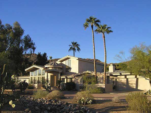 5916 E Redwing Rd., Paradise Valley, AZ 85253