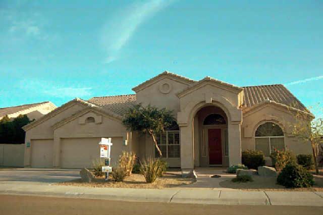 1327 W Amberwood Dr., Phoenix, AZ 85045