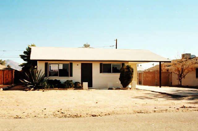 1985 S Plaza Dr., Apache Junction, AZ 85120