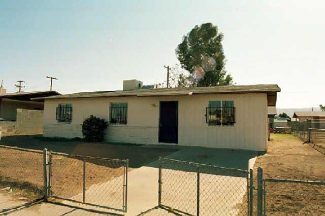 1427 E Roeser Rd., Phoenix, AZ 85040