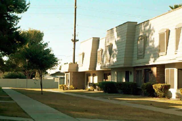 901 E Lodge Dr., Tempe, AZ 85283