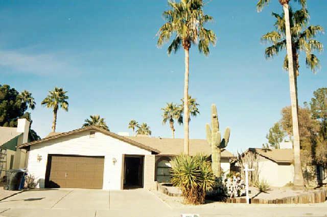 1052 W Portobello Ave., Mesa, AZ 85210