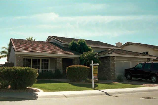 4561 E Tierra Buena Ln., Phoenix, AZ 85032