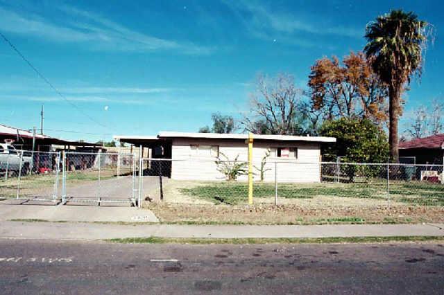 3320 W Moreland St., Phoenix, AZ 85009