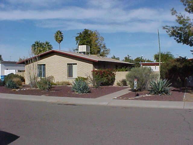 2402 W Paradise Dr., Phoenix, AZ 85029