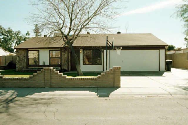 7033 W Jenan Dr., Peoria, AZ 85345