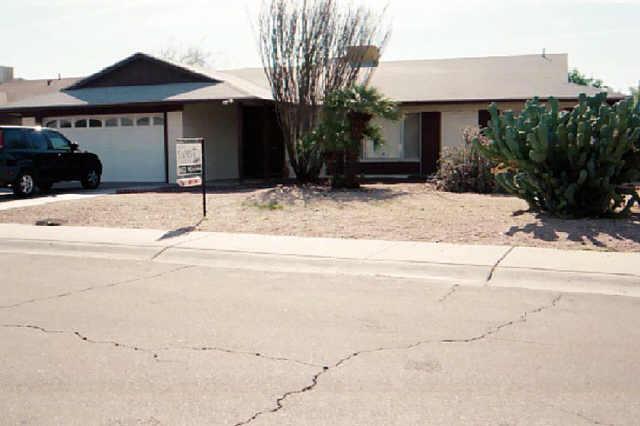 3433 W Calavar Rd., Phoenix, AZ 85053