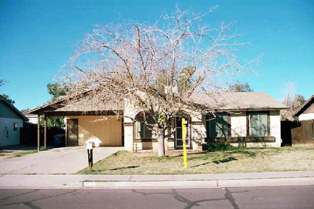 314 N Winterhaven St., Mesa, AZ 85213