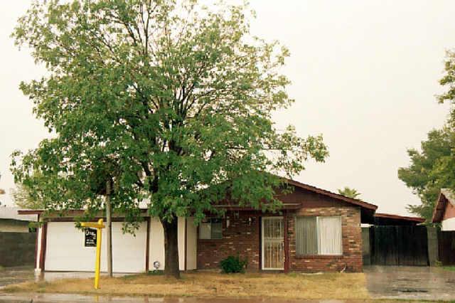 130 E Jacaranda St., Mesa, AZ 85201