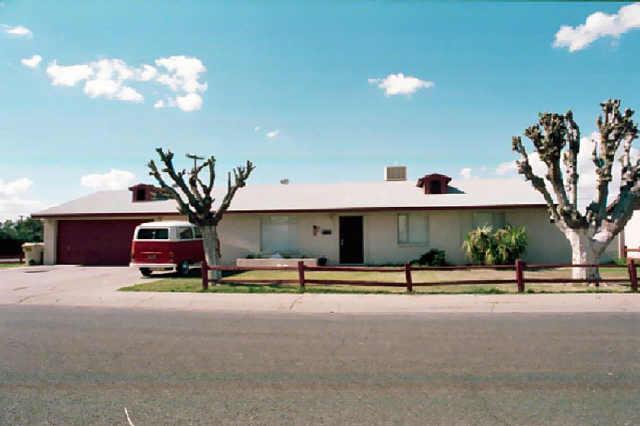 5702 N 61 Ln., Glendale, AZ 85301