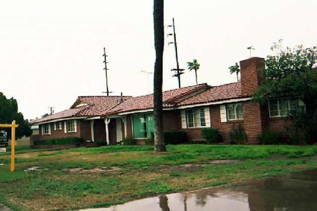2431 Osborn Rd., Phoenix, AZ 85015