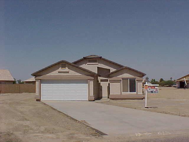 9460 W Debbie Pl., Arizona City, AZ 85223