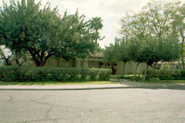 525 E Medlock Dr., Phoenix, AZ 85012