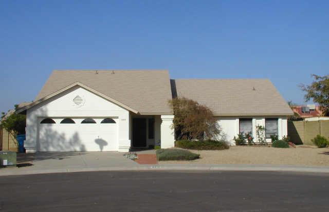 15218 N 43rd St., Phoenix, AZ 85032